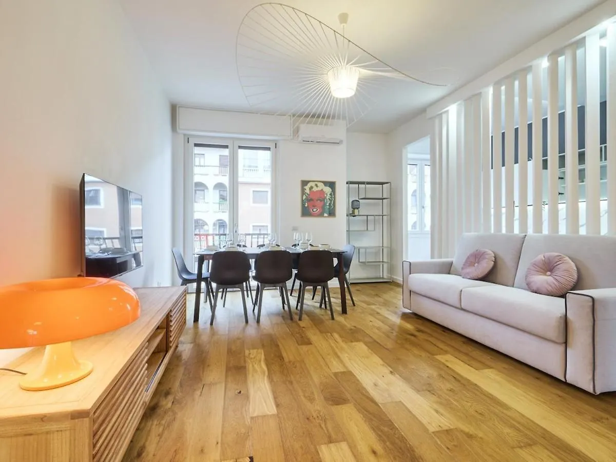 Cozy 3 Bedrooms Buenos Aires - Mirable Pm Milan 0*,  Italy